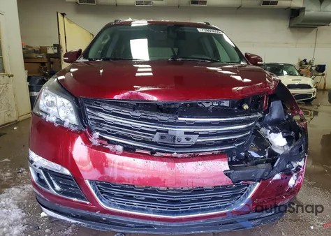 2015 Chevrolet Traverse Lt z USA, uszkodzony, nr VIN 1GNKRGKD4FJ310735